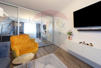 Apartament cu 2 camere decomandat în Tractorul - 13