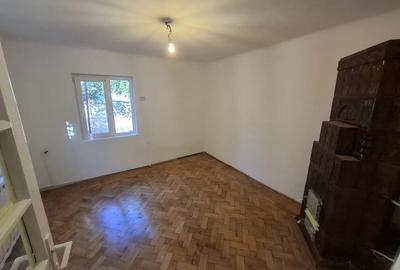 Vand casa langa B-dul Laminorului Vand casa langa B-dul Laminorului - 4