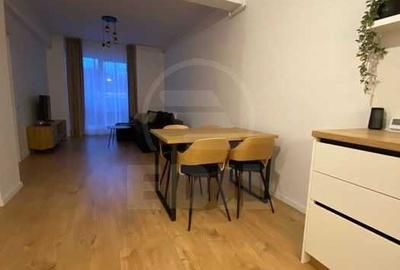 Apartament cu 2 camere semicentral - zona Paris - 2