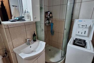 Vanzare apartament 2 cam - 1