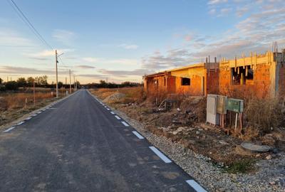 Loturi 400 mp utili, deschidere 20 ml, drum 11 ml, langa vile in constructie - 16