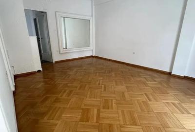 Spatiu comercial de inchiriat in zona Romana - 1