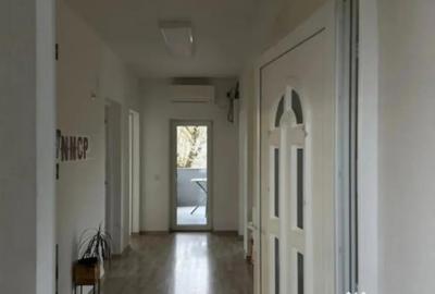 Apartament cu 3 camere decomandat în Central - 3