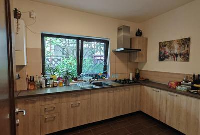 Baneasa, Bucuresti-Ploiesti, casa P+E, Sc. 158mp, 4 camere teren 296mp - 5