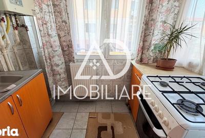 Apartament cu 3 camere decomandat în 9 Mai - 5
