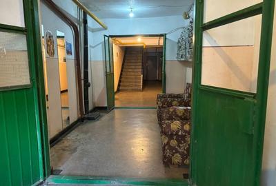 Apartament cu 3 camere decomandat în Central - 3