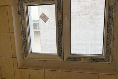 Apartament cu 2 camere semidecomandat în Tineretului