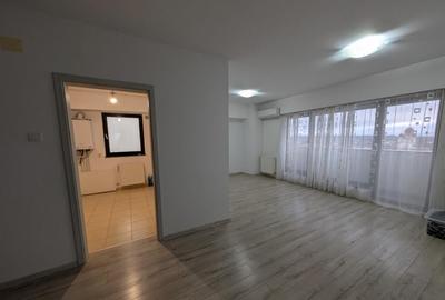 Apartament cu 3 camere decomandat în Unirii - 6