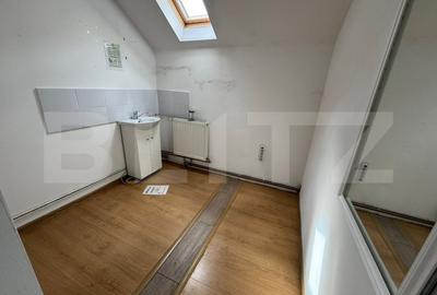 Spatiu comercial 84 mp de inchiriat- perfect pentru salon sau activitati beauty Spatiu comercial 84 mp de inchiriat- perfect pentru salon sau activitati beauty - 8