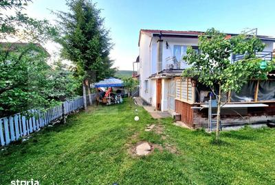 Casă cu 4 camere cu Teren 380 Mp în Gilău