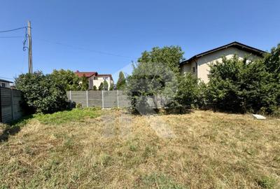 Teren de 693 mp, în Domnești - 1