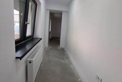 Casă cu 3 camere în Central - 2