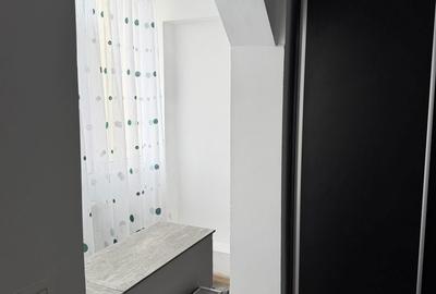 Apartament cu 2 camere semidecomandat în Craiovei - 3