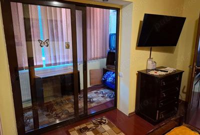 Apartament cu 2 camere semidecomandat în Central - 1