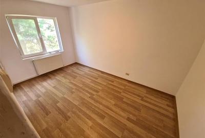 Apartament 3 camere etaj intermediar Astra- Zorilor - 9