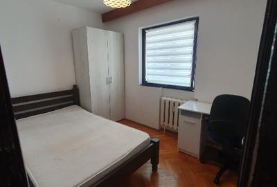 Apartament cu 4 camere decomandat în Mănăștur