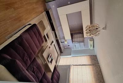 Apartament cu 3 camere decomandat în Central - 2