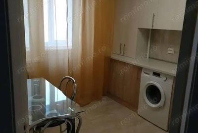Garsonieră decomandată în Tineretului