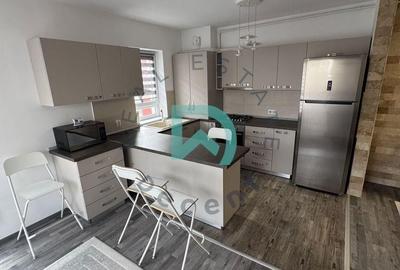 Apartament cu 3 camere semidecomandat în Tractorul - 5