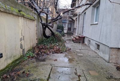 Casă individuală cu 12 camere cu Teren 207 Mp în Unirii - 14