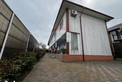 Casă cu 9 camere cu Teren 480 Mp în Limanu - 4