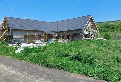 Teren de 2170 mp, în Morău - 5