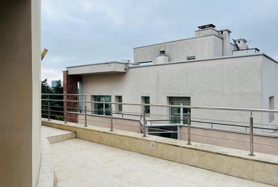 Apartament cu 5 camere decomandat în Primăverii - 23