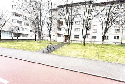 Apartament cu 2 camere decomandat în Nufărul - 1