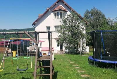 Casă în Corunca - 1