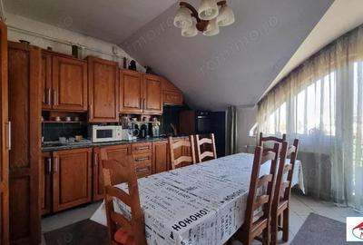 Apartament cu 4 camere decomandat în Titulescu - 11