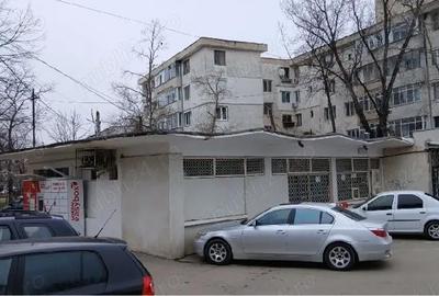 Spațiu comercial, de 35 mp, în Central - 3
