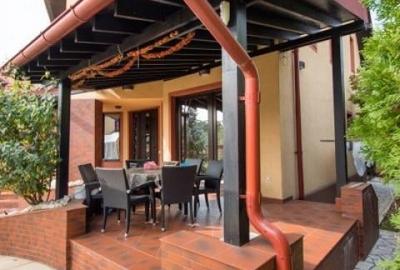 Vila 4 camere  cu piscina in Bucov. - 3