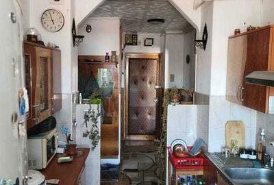 Apartament cu 3 camere decomandat în Central - 3