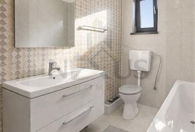 Casă cu 4 camere cu Teren 375 Mp în Centrul Civic - 2