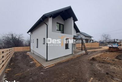 Casă cu 5 camere cu Teren 372 Mp în Miroslava - 5