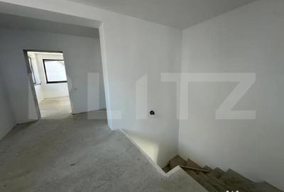 Casă cu 5 camere cu Teren 1121 Mp în Central - 1