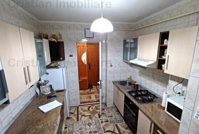 70mp Etaj 1, Ap 3 cam Plantelor-C Galati Conf.1 Decomandat - 2