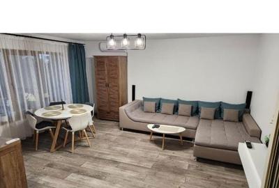 Casă cu 2 camere decomandat cu Teren 450 Mp în Central - 2