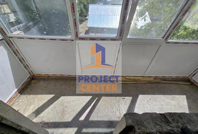 Apartament 3 camere Prundu - etaj 2, decomandat - 3