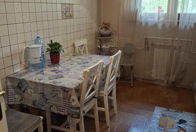 Apartament cu 3 camere decomandat în Ultracentral