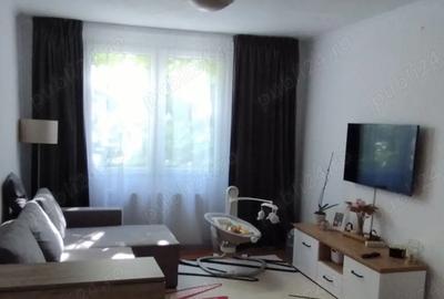 Apartament cu 3 camere decomandat în Carpați 1 - 2