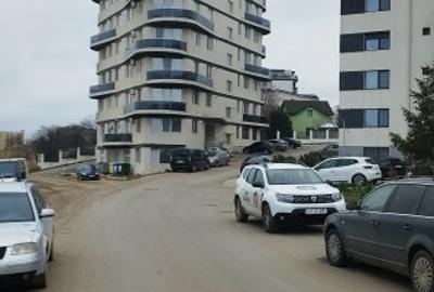 Particular, vand ieftin teren Mamaia Sat, langa blocuri, toate utilitatile - 2