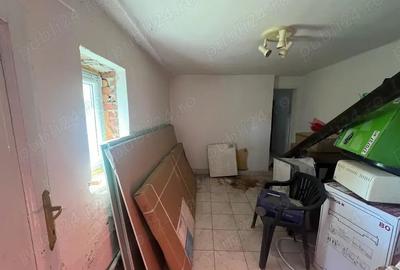 Casă cu 3 camere cu Teren 652 Mp în Pârneava - 1
