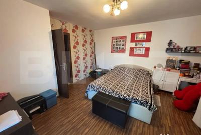 Apartament cu 3 camere decomandat, mobilat în Micro 5 - 1