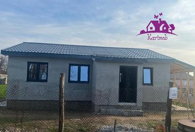 Casă cu 3 camere cu Teren 602 Mp în Gepiu - 4