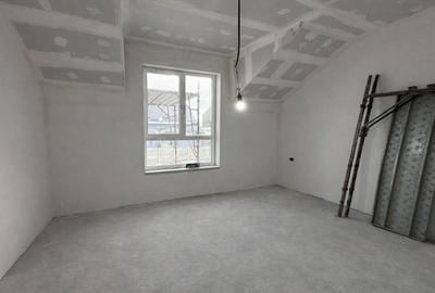 Duplex cu 4 camere cu Canalizare în Săcălaz - 6