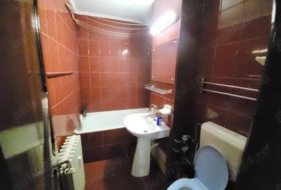 Apartament cu 3 camere decomandat în Nord - 3