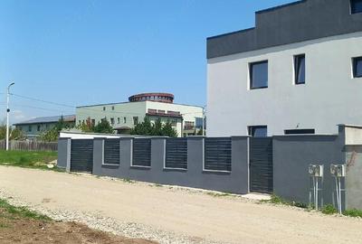 Casă cu 3 camere cu Teren 300 Mp în Central - 4