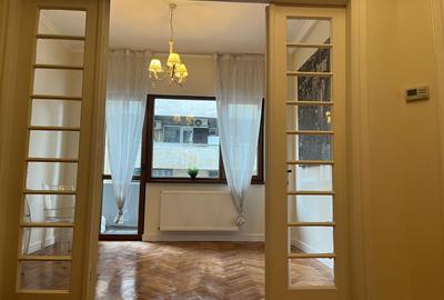 Primăria Municipiului București, inchiriere apartament 4 camere - 6