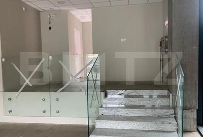 Spațiu comercial, de 67 mp, în Ultracentral - 8